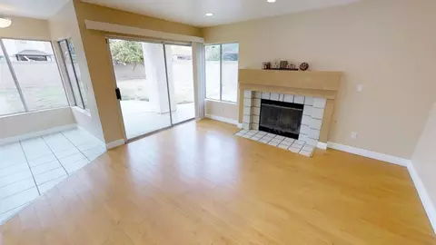 43751 Dana Dr, Lancaster, CA 93535 photo 6
