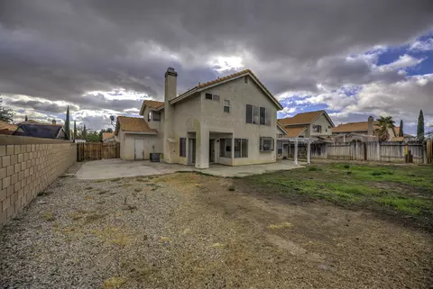 43751 Dana Dr, Lancaster, CA 93535 photo 17