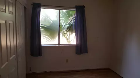 1027 Glenn, Lancaster, CA 93535 photo 13