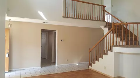 1027 Glenn, Lancaster, CA 93535 photo 6