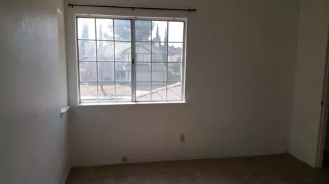 1027 Glenn, Lancaster, CA 93535 photo 37