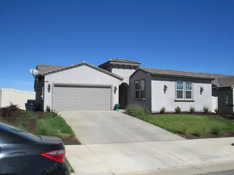 1109 Alder Ave, Tehachapi, CA 93561 photo 2