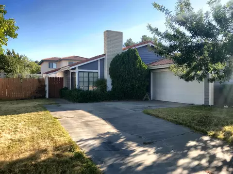 4624 Table Mountain Rd, Palmdale, CA 93552 photo 2