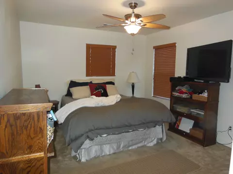43401 Hampton St, Lancaster, CA 93536 photo 11