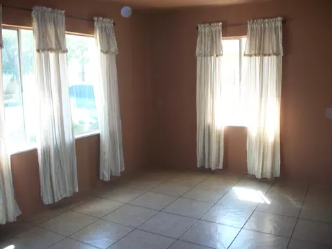 44935 Foxton Ave, Lancaster, CA 93535 photo 4