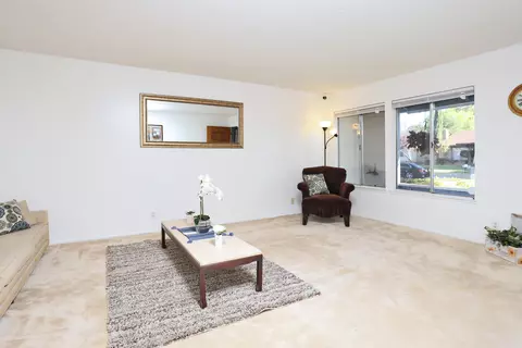 607 Ave J5 E, Lancaster, CA 93535 photo 17