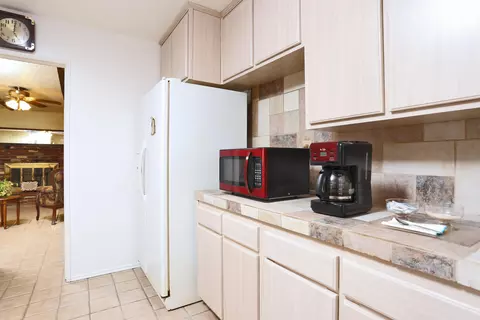 607 Ave J5 E, Lancaster, CA 93535 photo 22
