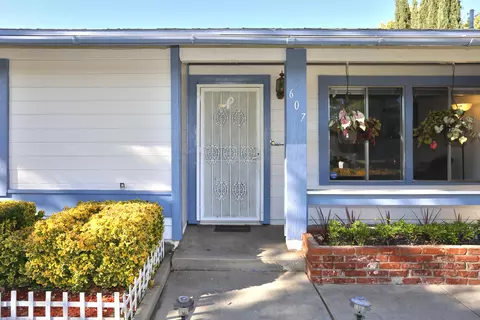 607 Ave J5 E, Lancaster, CA 93535 photo 6