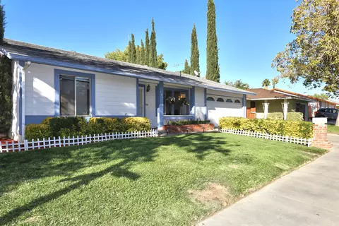 607 Ave J5 E, Lancaster, CA 93535 photo 3