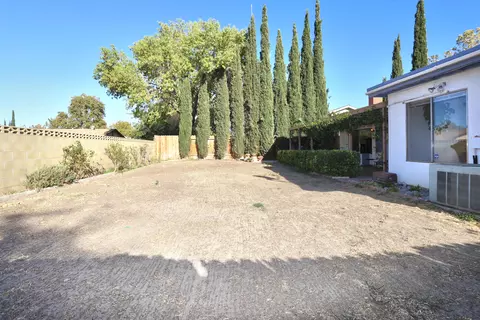 607 Ave J5 E, Lancaster, CA 93535 photo 14