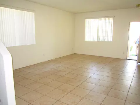 1744 Windermere Dr, Lancaster, CA 93534 photo 16