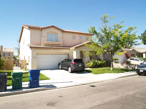 1744 Windermere Dr, Lancaster, CA 93534 photo 3