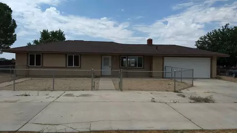 40743 161st St E, Lancaster, CA 93535 photo 1