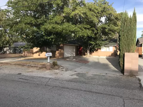 42644 55th St W, Lancaster, CA 93536 photo 1