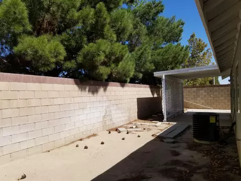 629 Trixis Ave, Lancaster, CA 93534 photo 31