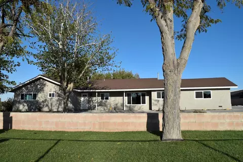 35820 77th St E, Littlerock, CA 93543 photo 2