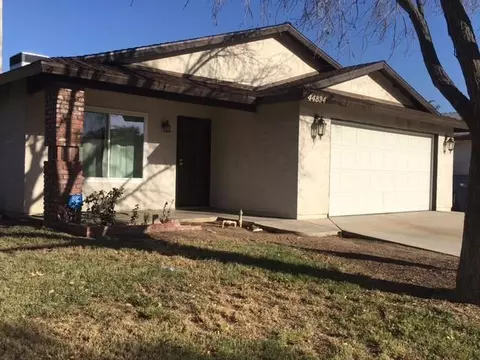 44834 Logue Ave, Lancaster, CA 93535 photo 2
