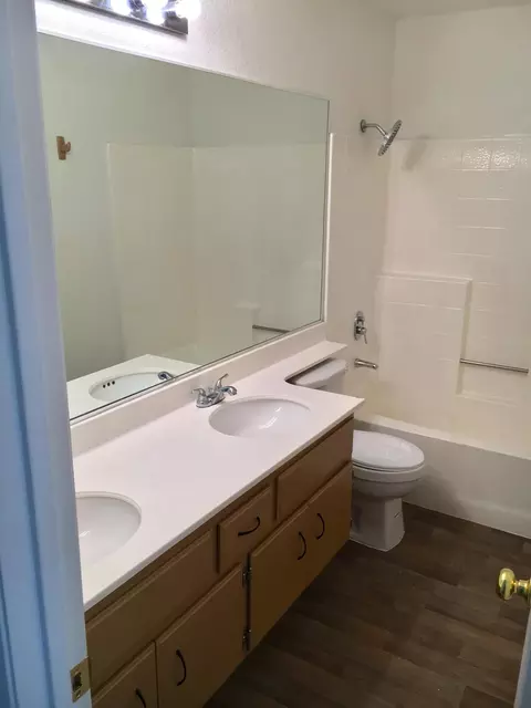 824 Avenue K4 E, Lancaster, CA 93535 photo 13