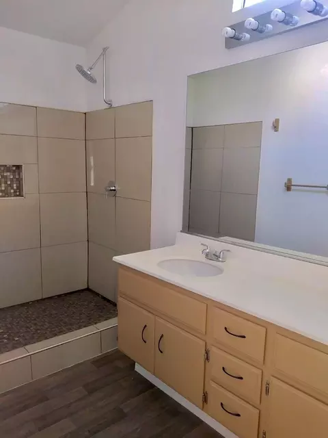 824 Avenue K4 E, Lancaster, CA 93535 photo 12