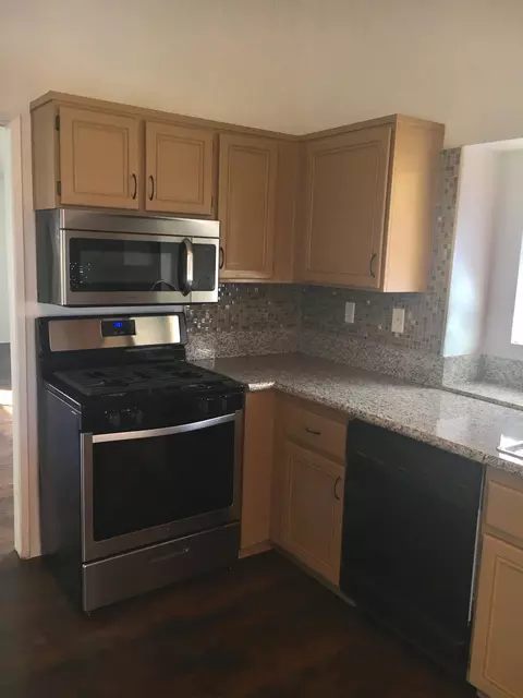 824 Avenue K4 E, Lancaster, CA 93535 photo 7