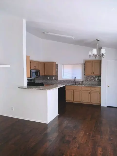 824 Avenue K4 E, Lancaster, CA 93535 photo 9