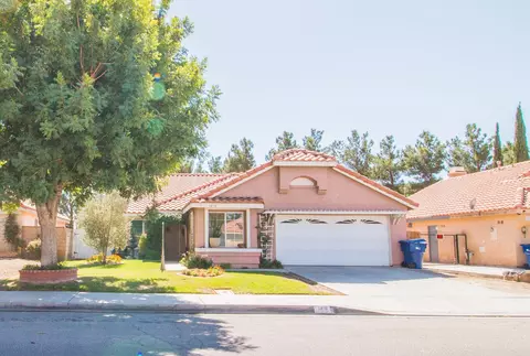 1818 Norberry St E, Lancaster, CA 93535 photo 1
