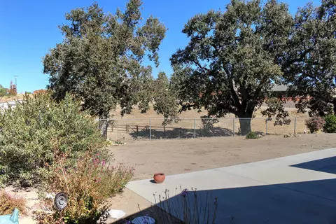 19513 Moon Dr, Tehachapi, CA 93561 photo 28