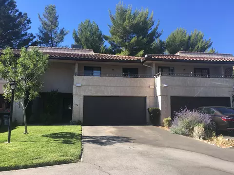236 Eagle Ln, Palmdale, CA 93551 photo 2