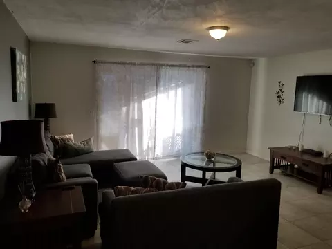 2800 Lingard St E, Lancaster, CA 93535 photo 8