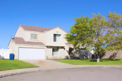 1311 Leopard Ct, Palmdale, CA 93551 photo 1