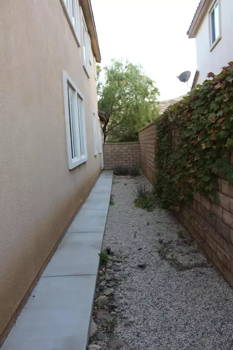 2833 Similax Ct, Palmdale, CA 93551 photo 30