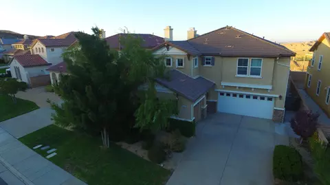 2833 Similax Ct, Palmdale, CA 93551 photo 1