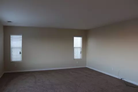 2833 Similax Ct, Palmdale, CA 93551 photo 13