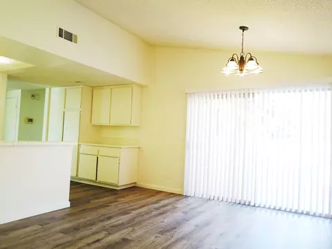 1003 Norberry St E, Lancaster, CA 93535 photo 8