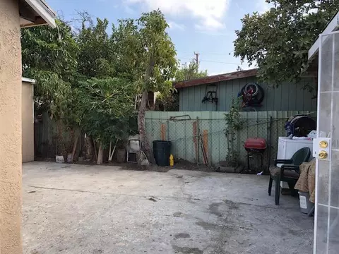 913 Magnolia St W, Compton, CA 90220 photo 12