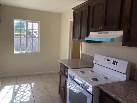 224 Kettering St W, Lancaster, CA 93534 photo 4