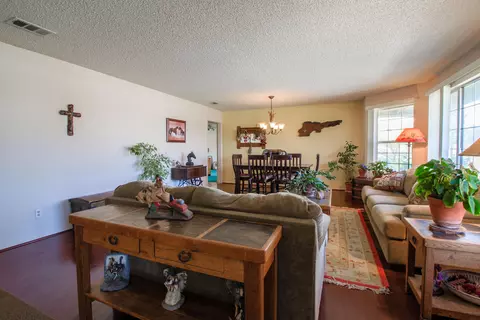 36942 92nd St E, Littlerock, CA 93543 photo 3