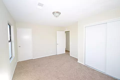 38753 26th St E, Palmdale, CA 93550 photo 12