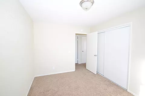 38753 26th St E, Palmdale, CA 93550 photo 17