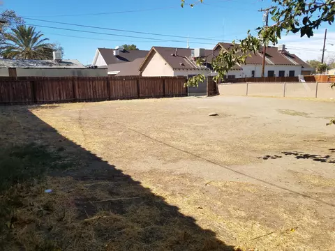 44431 Beech Ave, Lancaster, CA 93534 photo 20