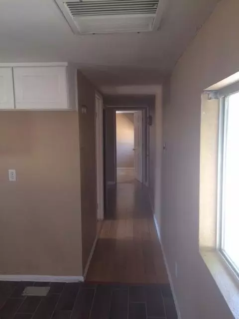 1451 E Balboa Ave, Mojave, CA 93501 photo 7