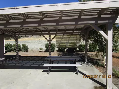 28961 Birkdale Ct, Tehachapi, CA 93561 photo 3