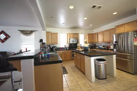 43934 Normandy Ln, Lancaster, CA 93536 photo 5