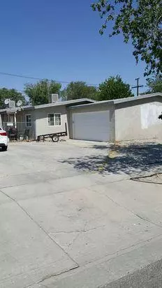 45421 Cedar Ave, Lancaster, CA 93534 photo 1