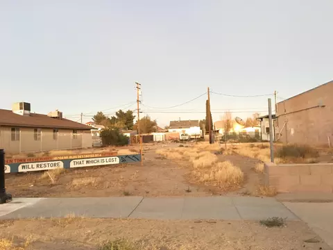 15946 K St, Mojave, CA 93501 photo 1