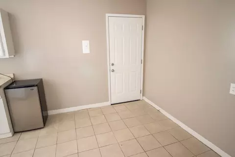 38744 32nd St E, Palmdale, CA 93550 photo 4