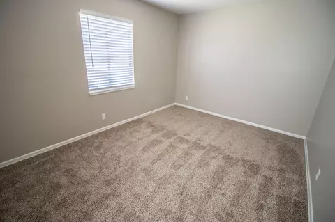 38744 32nd St E, Palmdale, CA 93550 photo 10