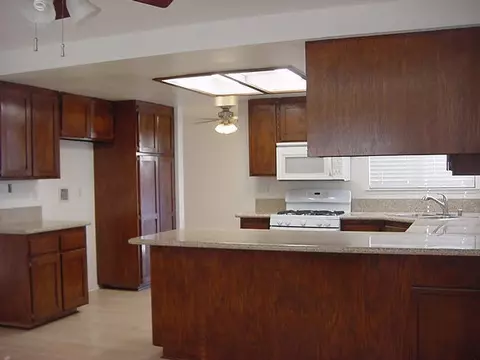 44605 Foxboro Ct, Lancaster, CA 93535 photo 7