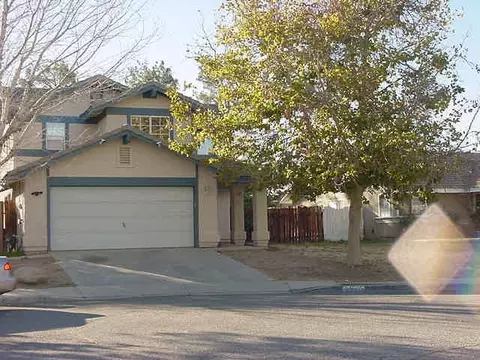 44605 Foxboro Ct, Lancaster, CA 93535 photo 1