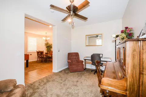 43711 Elena St, Lancaster, CA 93536 photo 7